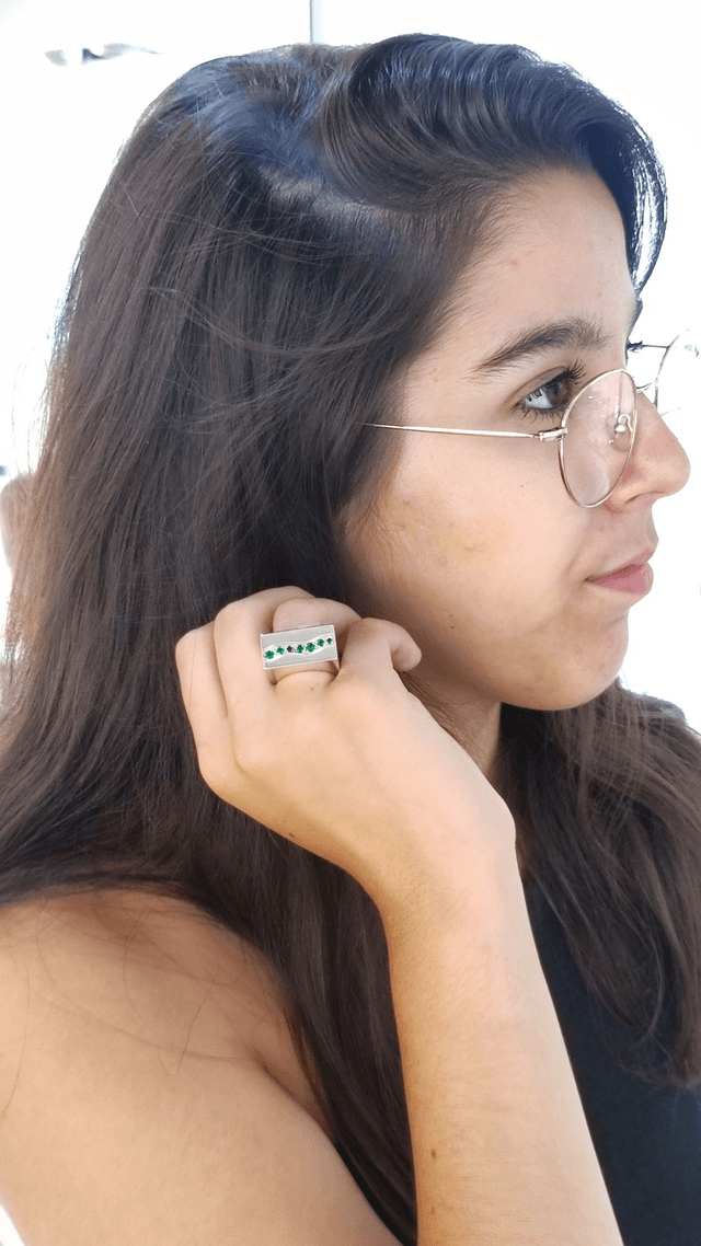Anello Divina rettangolare