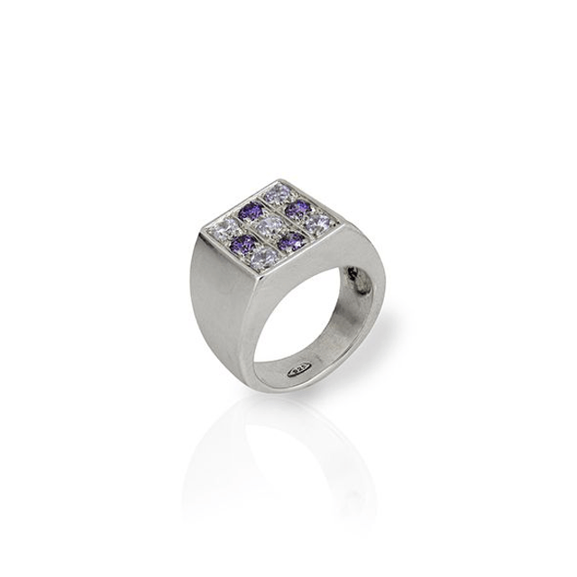 Anello quadrato con zirconi