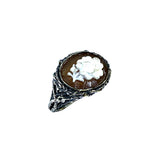 Shell cameo rings