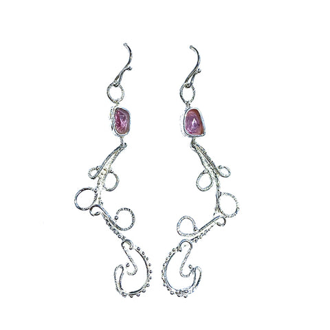 Baroque pendant earrings with stones